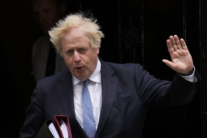 Arftaki Boris Johnson mun taka við þann 5. september næstkomandi. 