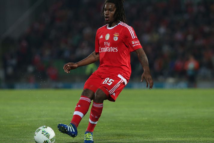 Renato Sanches er á leið til Manchester United.