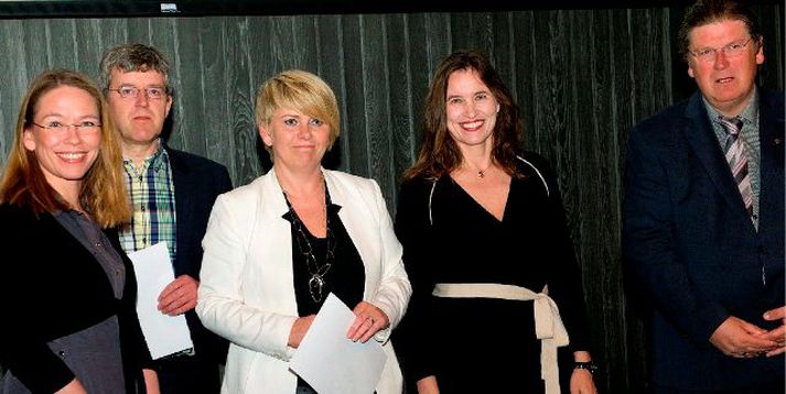 Ragnheiður Elín sagði rannsóknarsetrið eiga eftir að auka verðmætasköpun og efla undirstöður áliðnaðarins.