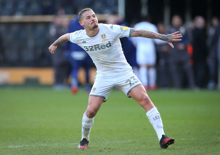 Kalvin Phillips gæti leikið sinn fyrsta landsleik áður en hann leikur í efstu deild á Englandi.