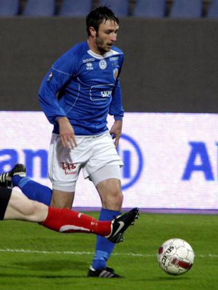 Sam Tillen átti skot í slá í fyrri hálfleiknum.