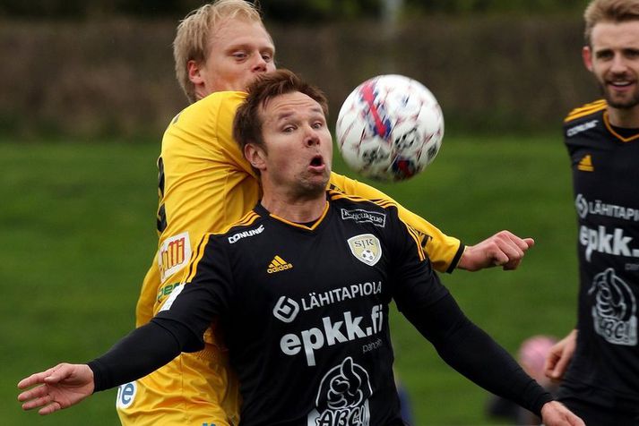 Toni Lehtinen bjargaði stigi í kvöld með fimmta marki sínu í deildinni.