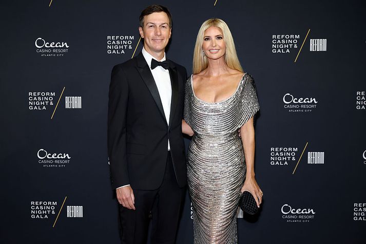 Kushner og Trump eru ekki vinsæl í Albaníu um þessar mundir.