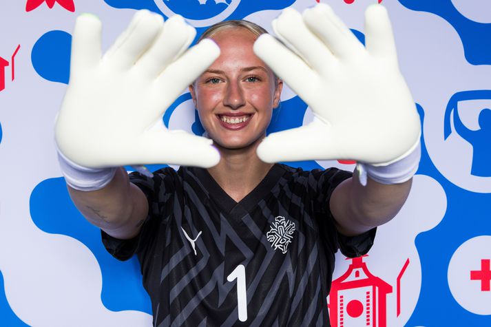Cecilía Rán Rúnarsdóttir, markvörður íslenska liðsins fékk flestar sendingar og gaf flestar sendingar í íslenska liðinu á Evrópumótinu.