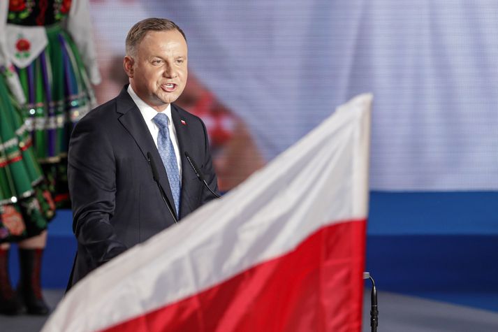 Andrzej Duda er sitjandi forseti Póllands. Hann er efstur í forsetakjöri þar í landi, ef marka má útgönguspár.