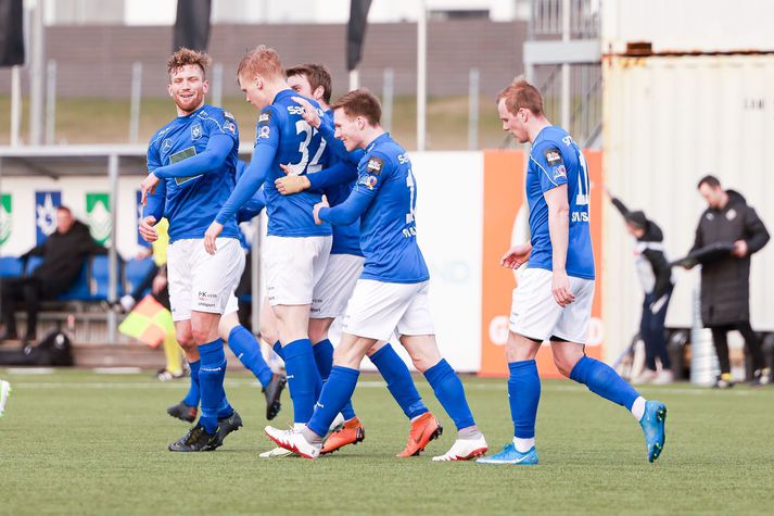 Tristan Freyr [númer 32] skoraði gull af marki í kvöld. Það dugði ekki til er Stjarnan tapaði 3-2 á heimavelli.