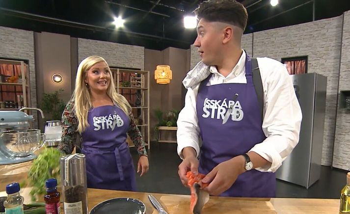 Níels kunni ekki að losna við roðið.