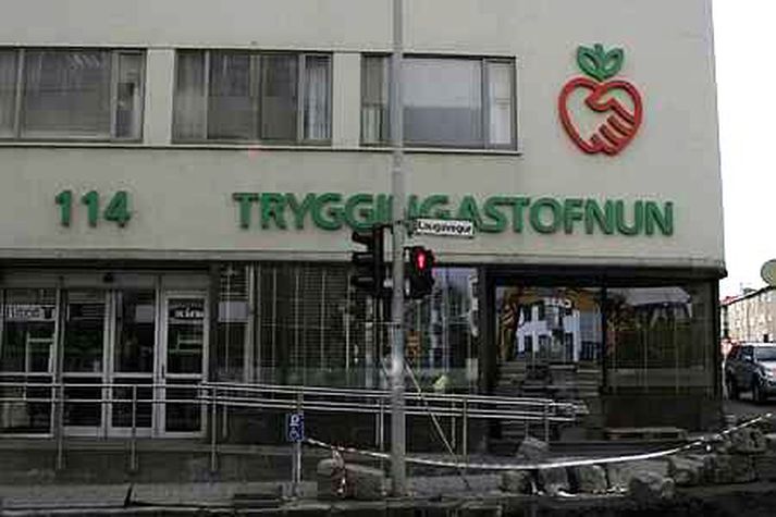 Konan starfaði sem þjónustufulltrúi hjá Tryggingastofnun.