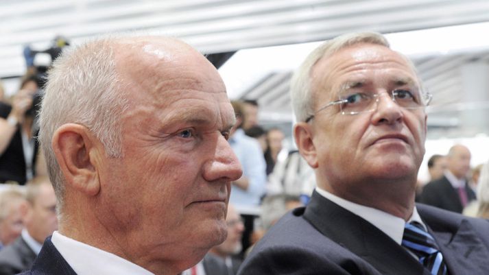 Ferdinand Piëch stjórnarformaður (til vinstri) og Martin Winterkorn forstjóri Volkswagen.
