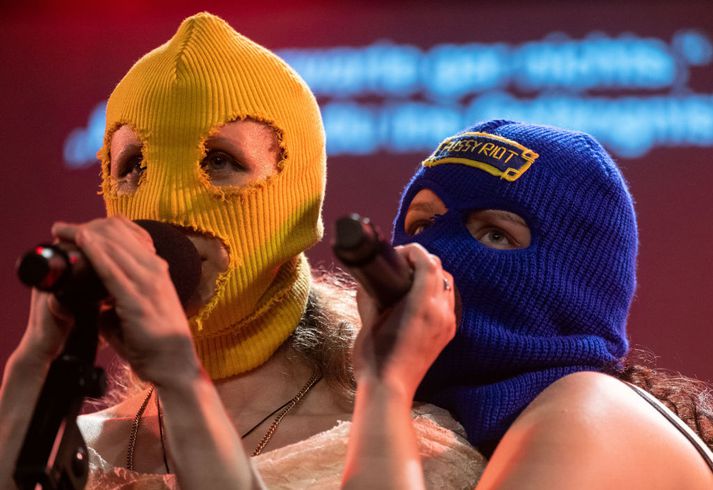 Meðlimir Pussy Riot hafa vakið athygli um allan heim sem listakonur og andófskonur.