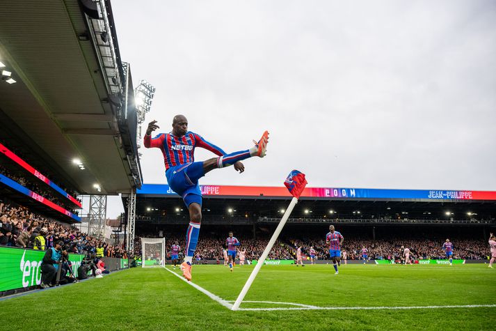 Jean-Philippe Mateta skoraði gegn Íslandi á Laugardalsvelli og setti þrennu gegn Bournemouth á Selhurst Park í dag.