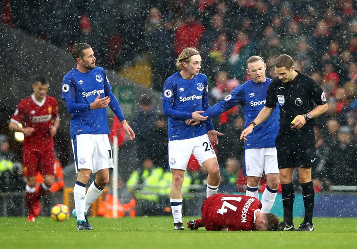 Gylfi lét finna fyrir sér í leiknum.