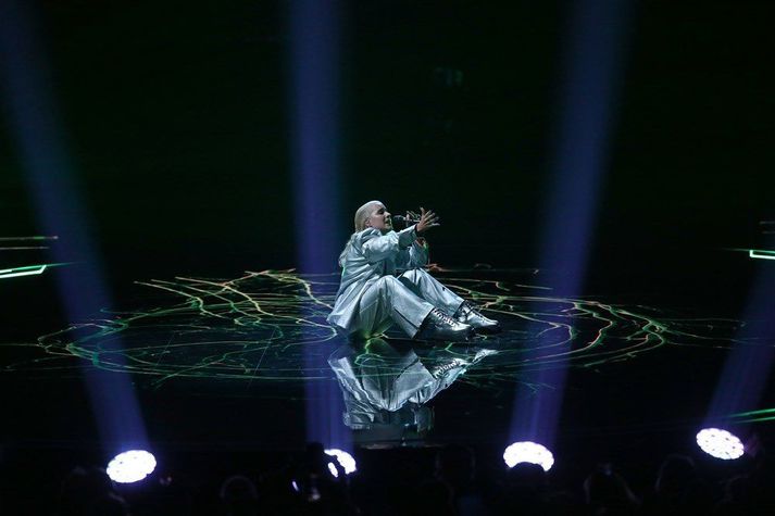 Diljá á stóra Eurovision-sviðinu síðastliðinn fimmtudag.