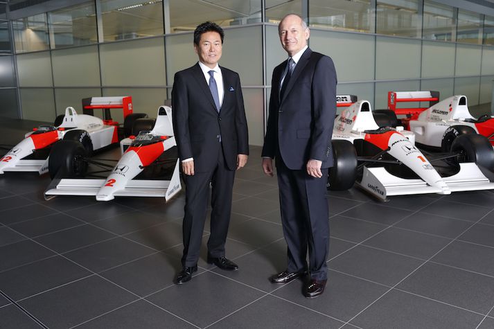 Yasuhisa Arai, yfirmaður kappakstursdeildar Honda og Ron Dennis, liðsstjóri McLaren-Honda.