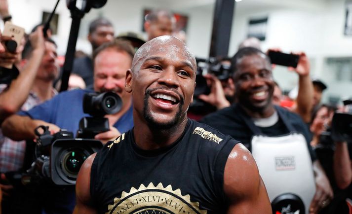 Hinn fertugi Mayweather virkar í mjög góðu formi.