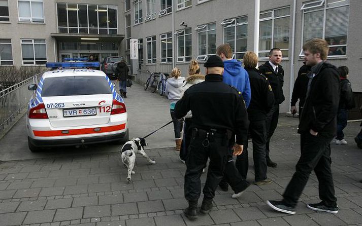 tækniskólinn Umboðsmaður Alþingis hefur leitað skýringa hjá lögreglustjóranum á höfuðborgarsvæðinu varðandi fíkniefnaleitina í Tækniskólanum.fréttablaðið/Pjetur