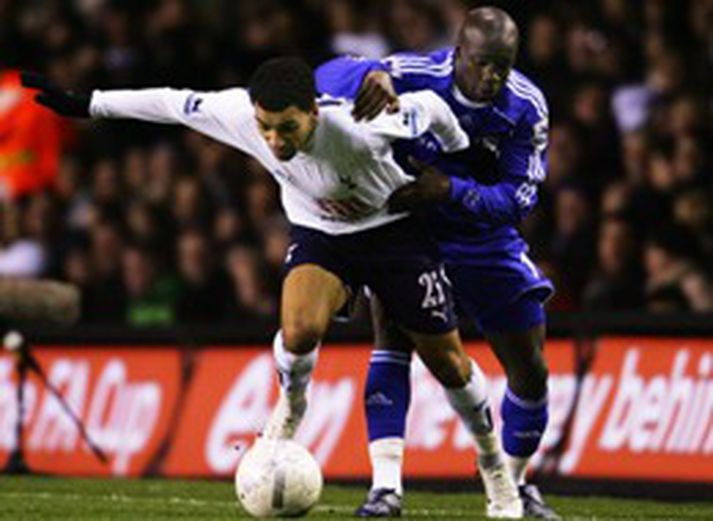 Aaron Lennon er hér á fleygiferð með Tottenham