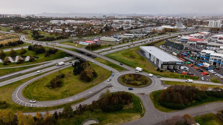 Mikið hefur verið fjallað um samgöngumál í kosningabaráttunni. 