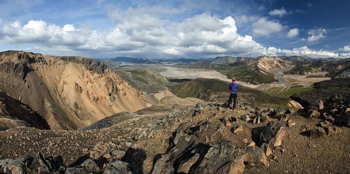 Landmannalaugar er magnað svæði sem kalla má vin í hálendiseyðimörk Íslands.