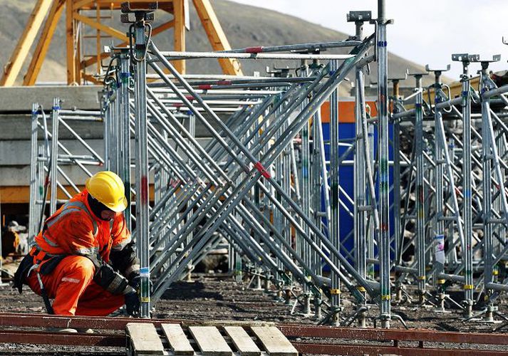 Fjöldi fyrirtækja hefur átt í erfiðleikum, ekki síst á byggingamarkaðnum. Breyta á lögum til að auðvelda nauðasamninga.fréttablaðið/anton