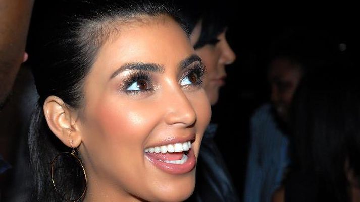Það verður spennandi að sjá myndir af nýfæddri dóttur Kim og Kanye.