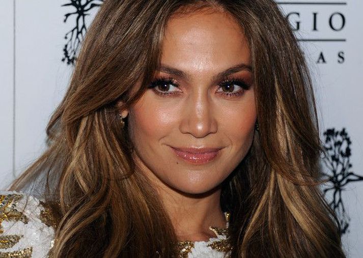 Jennifer Lopez þarf ekki að kvarta yfir nýjum launaseðli sínum.
