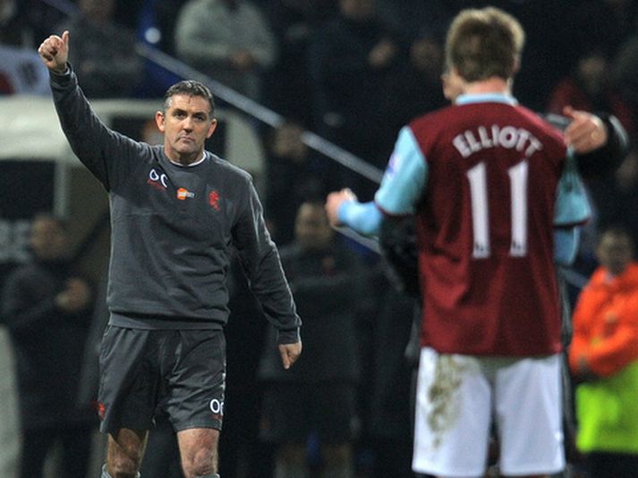 Owen Coyle í leikslok á sigri Bolton á Burnley í gær.
