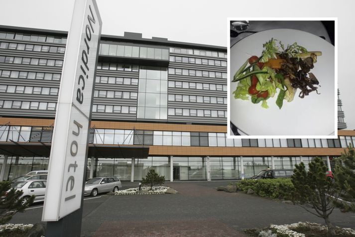 Veitingastaður VOX er staðsettur á Hilton Nordica hótelinu.