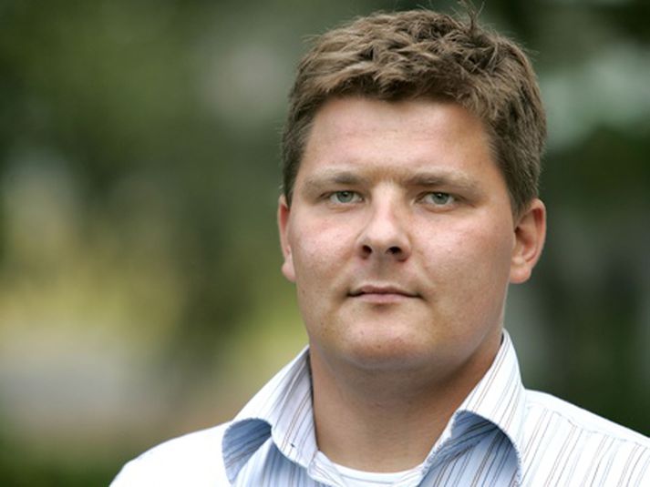 Rætt verður  við Einar Mar Þórðarson, stjórmálafræðing við Háskóla Íslands, í hádegisfréttum fréttastofu.