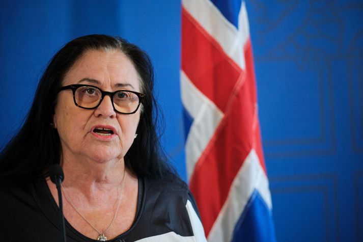 Inga Sæland hefur skipt snarlega um skoðun á bókun 35 eftir að hafa rædd við sérfræðinga um málið.