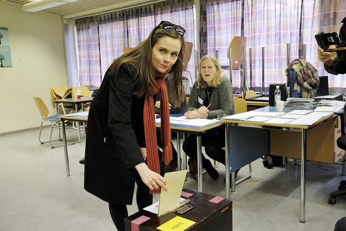 Katrín Jakobsdóttir forsætisráðherra á kjördag.