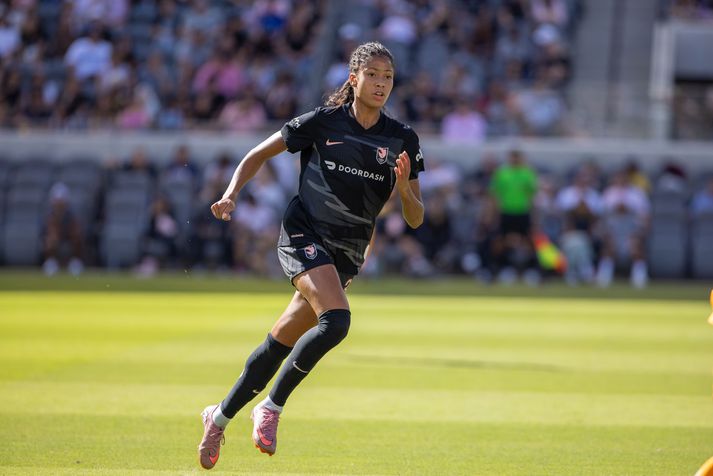 Sveindís Jane Jónsdóttir á ferðinni í leiknum gegn Houston Dash.