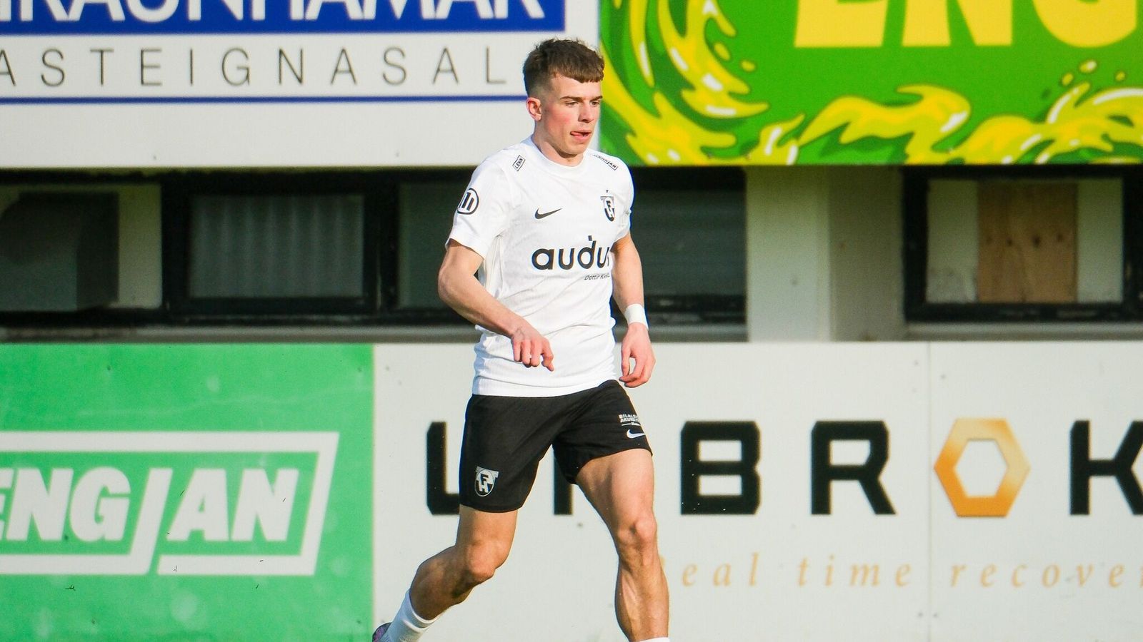 ÍBV - FH | Lið með nýja þjálfara stimpla sig inn í Bestu deildina