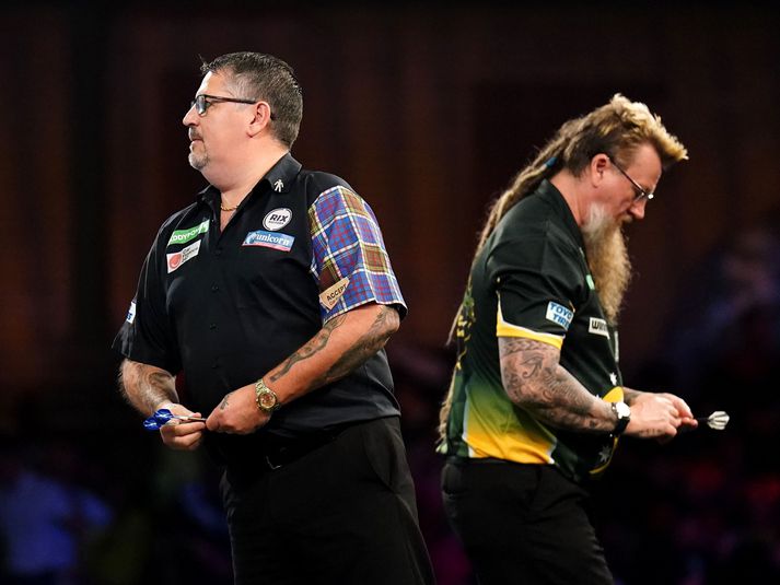 Gary Anderson og Simon Whitlock mættust í lokaleiknum í kvöld.