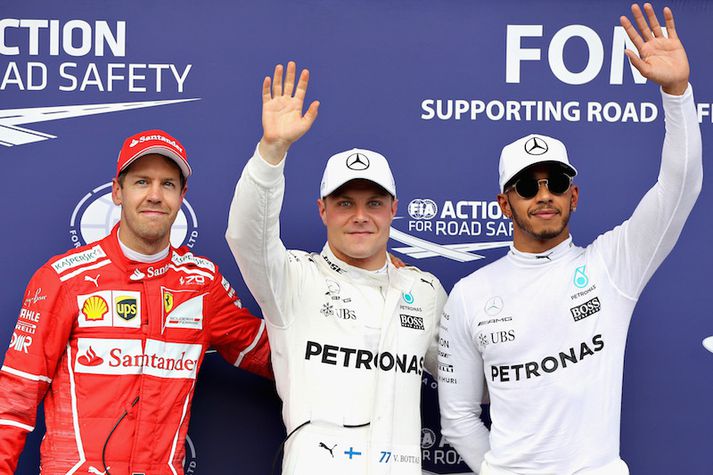 Sebastian Vettel, Valtteri Bottas og Lewis Hamilton voru þrír hröðustu menn dagsins.