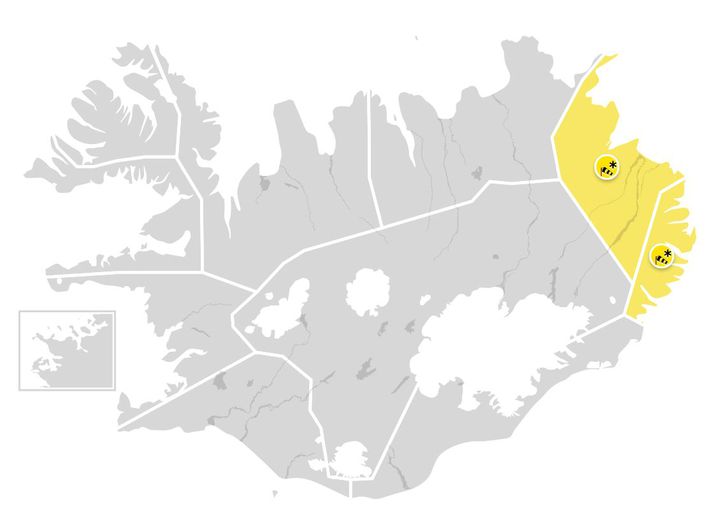 Á svæðinu er varað við norðaustan hríð þar sem vindur verður fjórtán til átján metrar á sekúndu.