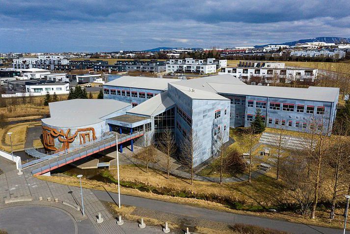 Fjölbrautaskólinn í Garðabæ er einn þeirra framhaldsskóla sem tekur við nemendum úr stærsta árgangi sögunnar í haust.