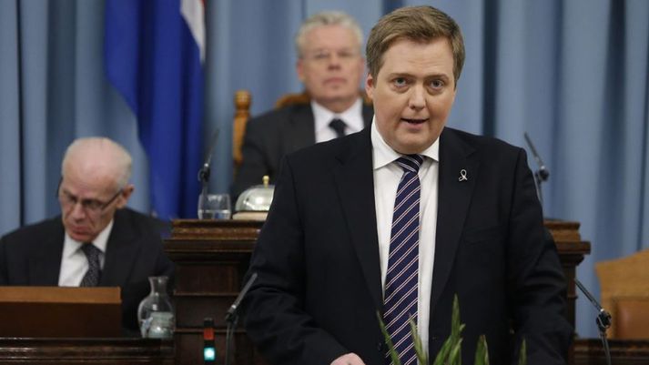 Sigmundur Davíð Gunnlaugsson ætlar að endurnýja kynni sín af Marty McFly í kvöld.