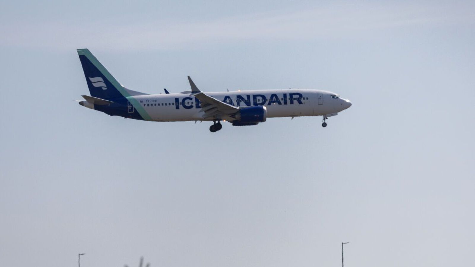 Flugvirkjar gagnrýna tölur um meðallaun