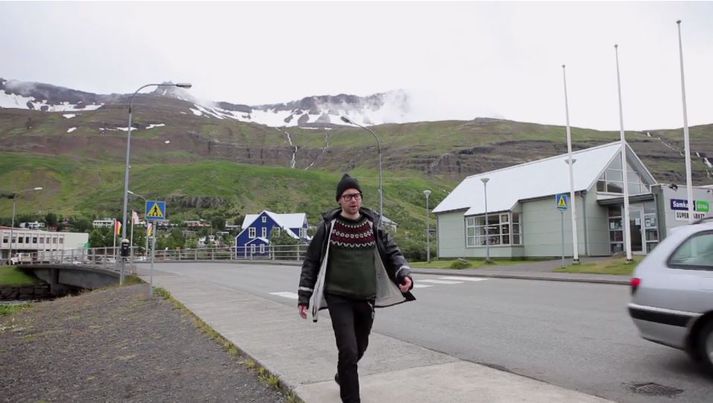 Hugleikur Dagsson lætur gamminn geysa í myndinni Finndið eftir Ragnar Hansson.