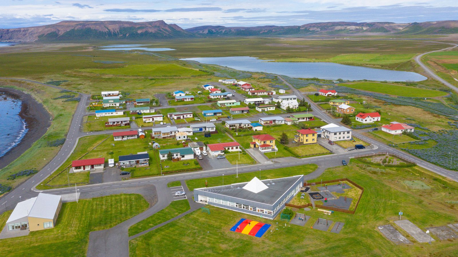 Kölluð út á efsta for­gangi þegar tveir féllu út­byrðis