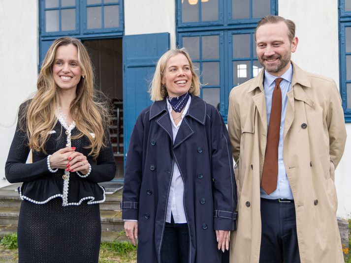 Frá vinstri eru Hildur Björnsdóttir borgarstjóri og formaður stjórnar SSH, Björg Magnúsdóttir forseti borgarstjórnar og varaformaður borgarráðs og Einar Þorsteinsson formaður borgarráðs. Fundargerð samstarfsnefndar skíðasvæða höfuðborgarsvæðisins var lögð fyrir borgarráð í dag. Nefndin vill að stjórn SSH ákveði hvort endurskoða eigi samkomulag sveitarfélaganna um uppbyggingu Skálafells.