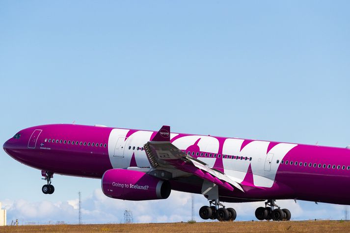 WOW air sagði upp hundruð starfsmanna í dag. 