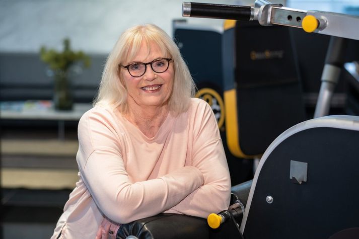 Mjöll Hólm Friðbjarnardóttir söng á sínum tíma stórsmellinn Jón er kominn heim