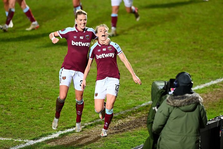 Dagný Brynjarsdóttir skoraði annað mark West Ham í dag.