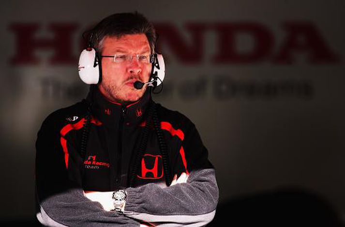 Ross Brawn leitar nú samstarfs við Ferrari til að bjarga búnaði Honda liðsins. Kaupendur virðast vera að liðinu ef það er keppnisfært.