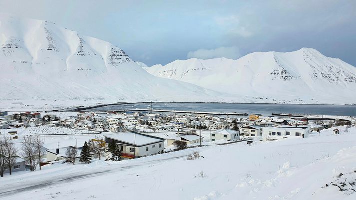 Íbúar á Ólafsfirði urðu ekki varir við sprenginguna sem olli rafmagnsleysi um tíma í göngunum í síðustu viku. 