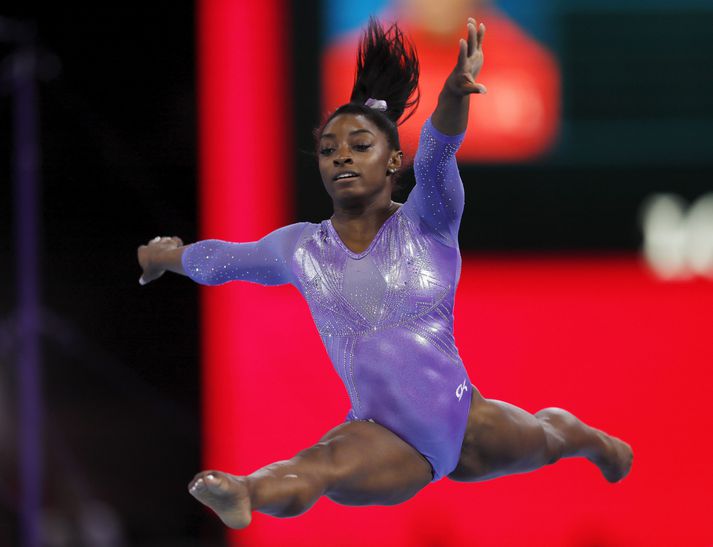 Simone Biles er að margra mati besta fimleikakona allra tíma.