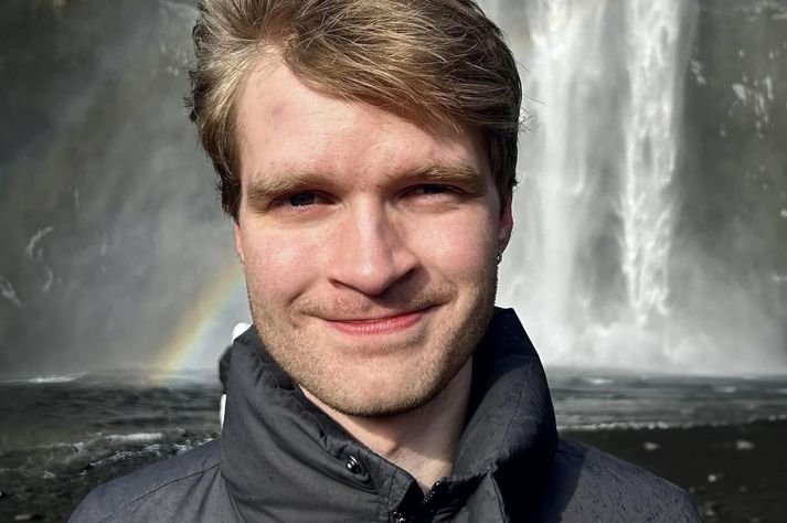 Erlingur Sigvaldason er varaborgarfulltrúi Viðreisnar og frístundaráðgjafi.