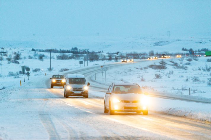 Vetrarfærð er í flestum landshlutum.